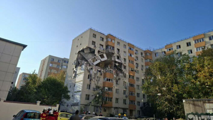 Deflagrație devastatoare într-un imobil din București: Planul roșu de intervenție a fost activat 1 explozie puternica intr un bloc de locuinte din bucuresti a fost activat planul rosu de interventie 68f1fc72ca0ae