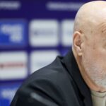 Selecționerul Bosniei, într-o stare de agitație, a evocat România în timpul conferinței: „Cine susține asta?” 2 extrem de nervos selectionerul bosniei a adus aminte de romania la conferinta cine spune asta 68e8c87b08e6c