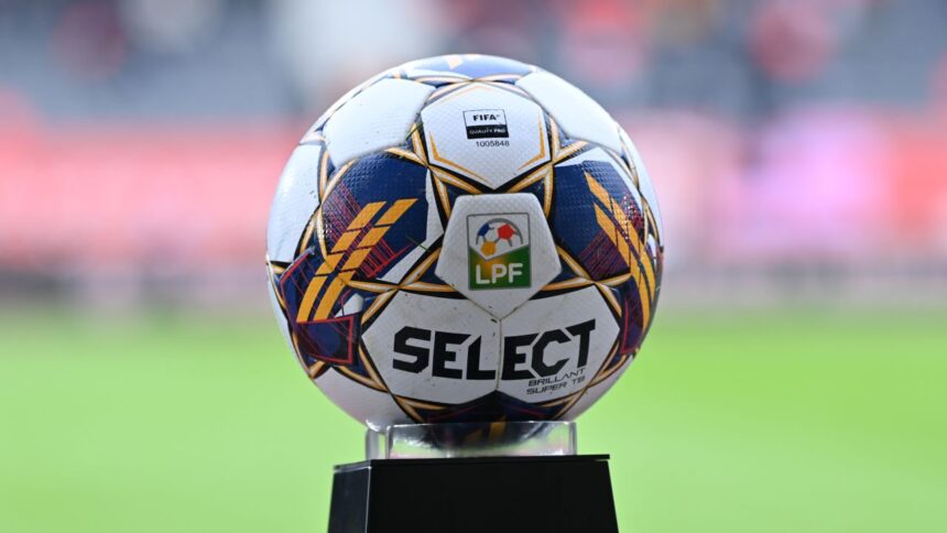 Favorită incontestabilă la trofeu în Superligă, după primele 14 runde 1 favorita clara la titlu in superliga dupa 14 etape 690063d78e33c