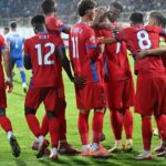 FCSB revizuiește echipa! Descoperă noile fețe care au pășit pe teren după pauza în confruntarea cu Gloria Bistrița! 3 fcsb a facut trei schimbari ce jucatori au intrat la pauza meciului cu gloria bistrita 69027a36514fd