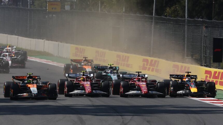 Final de sezon electrizant în Formula 1! Norris triumfă în Mexic și devine noul lider, în timp ce Verstappen se apropie cu pași repezi! 1 final nebun de sezon in formula 1 norris a castigat in mexic si e noul lider dar verstappen se apropie tot mai mult 68fe9ad01b938