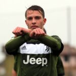 Un fost partener de echipă al lui Cristiano Ronaldo de la Juventus a îmbrățișat o nouă carieră în domeniul construcțiilor! 3 fostul coleg al lui cristiano ronaldo de la juventus lucreaza la o firma de constructii 68fa2b4b26086