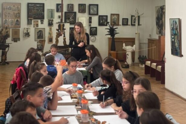 foto arta a prins viata muzeul de arta constanta ateliere creative si ghidaje captivante pentru elevi 68ff78c37ce51
