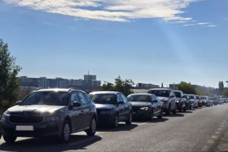 foto atentie soferi evitati varianta ovidiu se circula bara la bara 68e21fde0271a