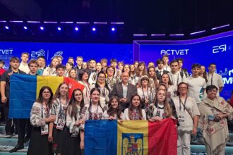 foto elevi din constanta au reprezentat romania la milset expo sciences international 2025 in abu dhabi 68e0ee047ea67