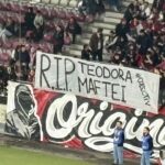 Rapid omagiază victimele tragediilor românești prin bannere emoționante: ”RIP Teodora Maftei” și un tribut pentru Colectiv, Rahova și Certej 3 foto galeria lui rapid a afisat bannere in memoriam pentru tragediile care au zguduit romania rip teodora maftei referinte catre incidentel 6903c846c4294