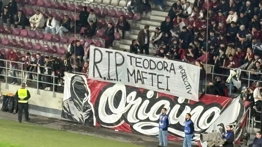Rapid omagiază victimele tragediilor românești prin bannere emoționante: ”RIP Teodora Maftei” și un tribut pentru Colectiv, Rahova și Certej 1 foto galeria lui rapid a afisat bannere in memoriam pentru tragediile care au zguduit romania rip teodora maftei referinte catre incidentel 6903c846c4294