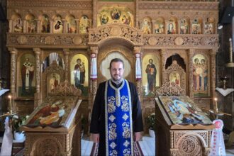foto hrana pentru suflet vasile bobaru preotul paroh al bisericii din topraisar despre credinta daruire si comunitate casa domnului nu inseamna doar ziduri ci inimile celor care o formeaza 68fafebc88b56