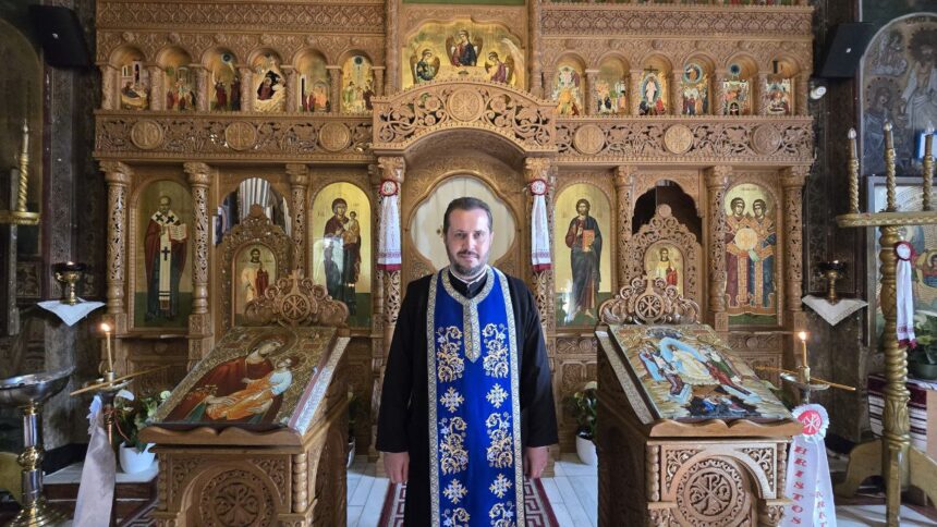 Hrana Spirituală: Vasile Bobaru, părintele paroh al Bisericii din Topraisar, vorbește despre credință, generozitate și legătura comunității: Casa Domnului este mai mult decât ziduri, este inima celor care o compun. 1 foto hrana pentru suflet vasile bobaru preotul paroh al bisericii din topraisar despre credinta daruire si comunitate casa domnului nu inseamna doar ziduri ci inimile celor care o formeaza 68fafebc88b56