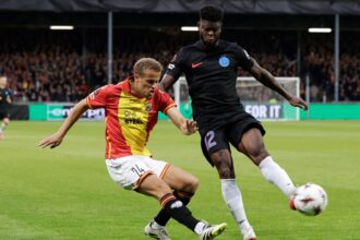 foto mult succes criticat de gigi becali si a facut bagajele si a urcat in avion mesajul clubului 68e40b85b9f00