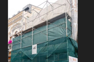 foto o cladire de patrimoniu din centrul vechi din bucuresti intra in reconstructie stelian bujduveanu este o interventie necesara 690219956e239