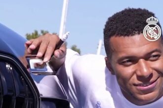 foto real madrid l a incarcat pe mbappe cu o bestie de 100 000e cum arata noul bolid al francezului care nu are insa permis 68f1f859ee85d