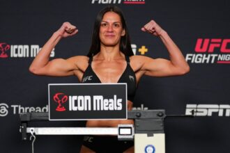 foto si video alice ardelean vrea sa faca un meci mare in ufc gala e pe voyo duminica dimineata 6904a22a5273d