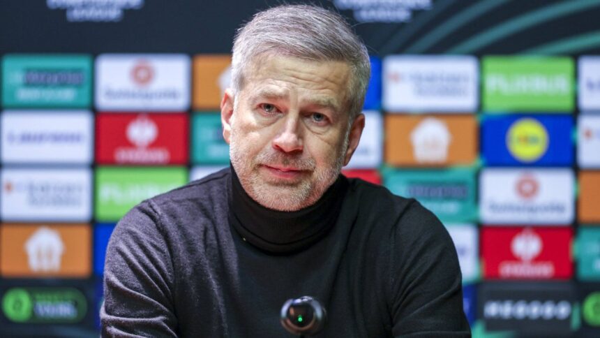 "Apelul lui Edward Iordănescu către susținătorii polonezi după triumful dramatic din minutul 90+4 în meciul Șahtior - Legia 1-2!" 1 foto si video mesajul lui edward iordanescu pentru fanii polonezi dupa victoria obtinuta in 904 in sahtior legia 1 2 68fb28be4def9