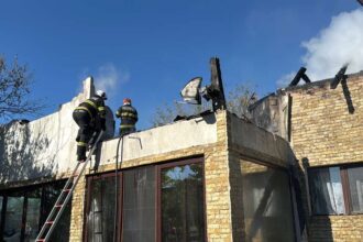 foto tragedie la murighiol in prag de iarna un incendiu a mistuit locuinta din incinta pensiunii cristian proprietarii cer sprijin pentru reconstructie 68ff9f6cdda45