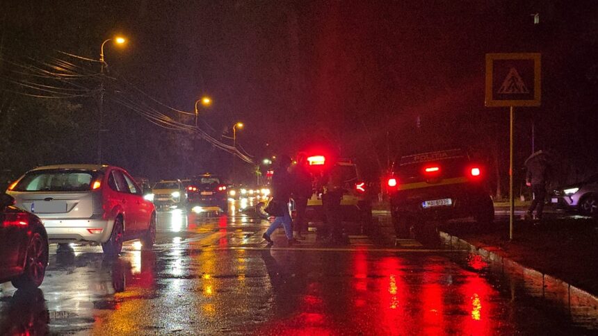 Accident în Constanța: Un pieton a fost lovit de un automobil pe strada IL Caragiale! 1 foto video accident rutier in constanta pieton lovit de masina pe strada il caragiale 68e53e61eff34