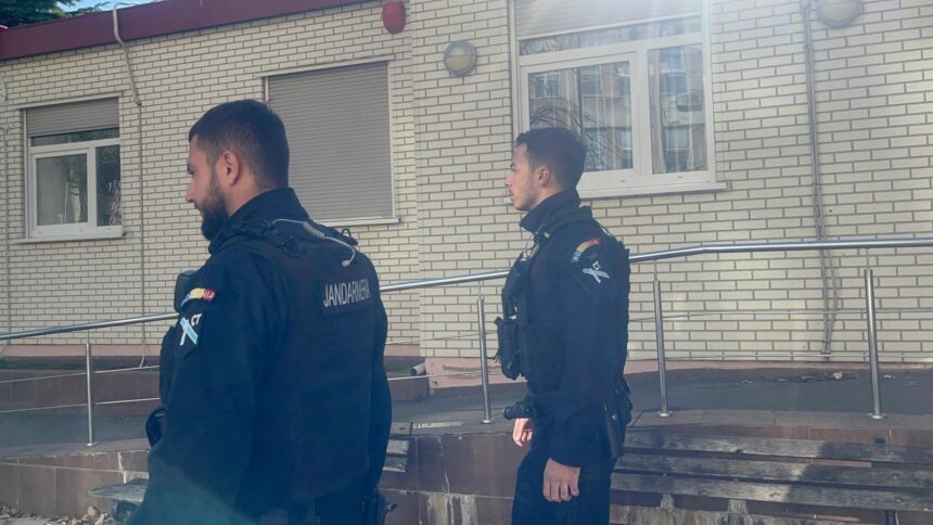 Intervenție energică la Affidea: Jandarmii CJC pătrund în centrul medical! 1 fotovideo actiune in forta la affidea cjc a intrat cu jandarmii in centrul medical 68f5ec769116b
