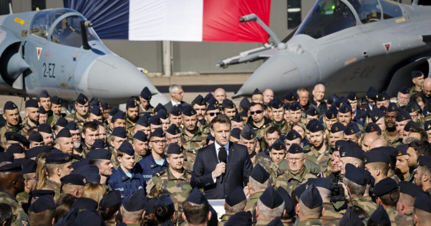 Franța își revizuiește strategia nucleară: Emmanuel Macron subliniază importanța dialogului strategic cu europenii. 1 franta isi actualizeaza doctrina nucleara emmanuel macron vreau sa aprofundez dialogul strategic cu europenii 68dd808b11945