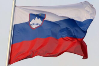 furie in slovenia dupa ce un barbat a fost ucis in bataie de un grup de romi doi ministri au demisionat 68fe5cee63b93