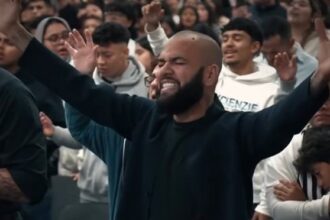 galerie foto imagini incredibile dupa un an de inchisoare dani alves a devenit predicator evanghelist am facut un pact cu dumnezeu 68ff945018e21