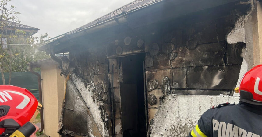 Flăcările devastatoare au cuprins o magazie lângă căminul de bătrâni din Cornetu, iar pompierii au descoperit o victimă în interior. 1 galerie foto incendiu la o magazie aflata langa un camin de batrani din cornetu pompierii au gasit o persoana moarta inauntru 68f391b45832f