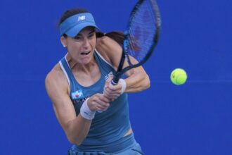 galerie foto sorana cirstea 6 0 cu jelena ostapenko intr un meci de uitat pentru letona performanta atinsa de romanca la wuhan 68e4ecd5c2b74