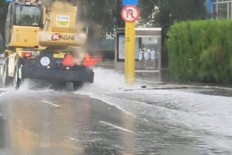 galerie fotovideo haos in constanta masini luate de viitura copaci prabusiti si inundatii situatia actualizata din oras si judet 68e608ee4e941