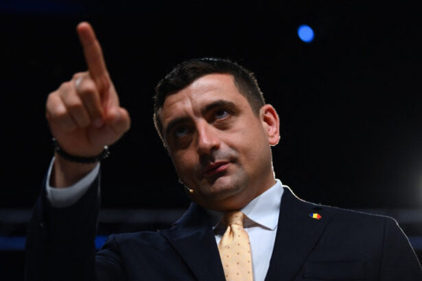 george simion il face inca o data autist pe presedintele nicusor dan suntem de rasul lumii 68e2ba6f92e76