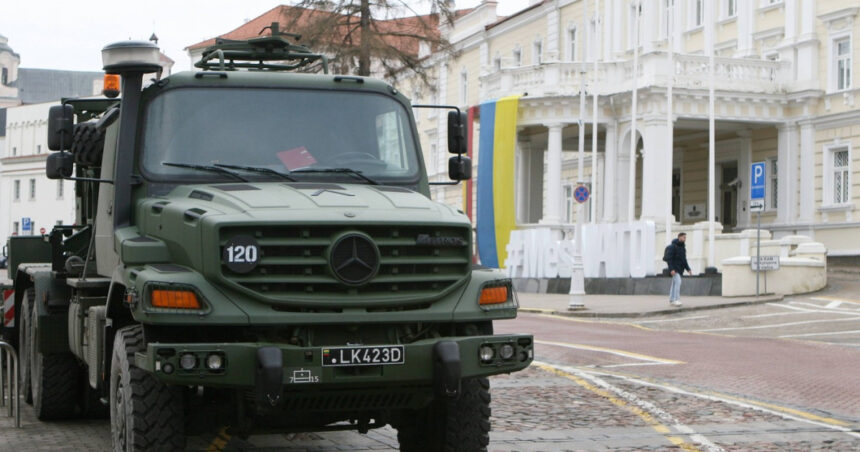 Germania a achiziționat discret peste 1.000 de camioane militare Mercedes destinate Ucrainei (FAZ) 1 germania a comandat in secret peste 1 000 de camioane militare mercedes pentru ucraina faz 68e7fdfc521b0