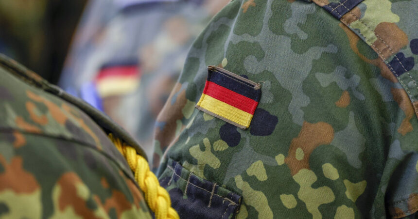 „Întoarcerea serviciului militar în Germania: Detaliile oferite de cancelarului Friedrich Merz” 1 germania va avea din nou armata obligatorie explicatiile cancelarului friedrich merz 68e36ec88ef2c