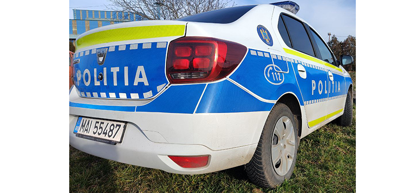 Cyborg din Tulcea, capturat de autorități în Aeroportul Mihail Kogălniceanu: Condamnat la cinci ani de închisoare 1 hacker din tulcea saltat de politisti in aeroportul mihail kogalniceanu va sta 5 ani dupa gratii 690226b172cc2