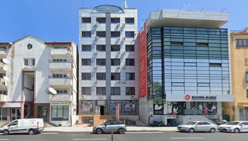 Bulevardul Mamaia va găzdui un nou centru medical multifuncțional, cu transformarea hotelului GMG, avizată de Direcția Județeană de Mediu Constanța, sub conducerea unei firme bucureștene. 1 hotelul gmg de pe bulevardul mamaia va fi transformat in centru medical multifunctional investitorul o firma din bucuresti are avizul directiei judetene de mediu constanta 68e9cd3c44d0c
