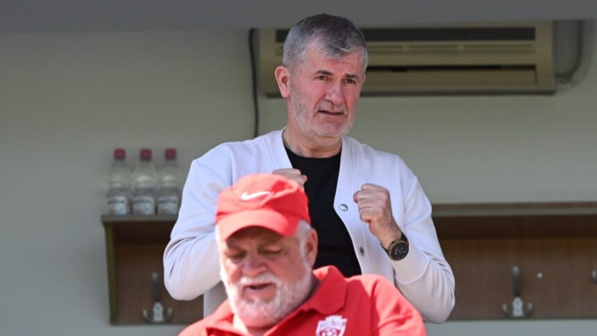Iftime prezice că Botoșaniul va conduce, dar intuirea lui îl îndrumă spre o altă echipă câștigătoare: „Este anul lor!“ 1 iftime vede botosaniul pe primul loc dar simte ca o alta echipa va fi campioana e anul lor 68f75e1a23b8e