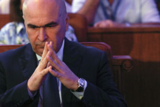 ilie bolojan anul viitor 3 din pib ul romaniei sunt dobanzile pe care le platim 68fa8f850de93