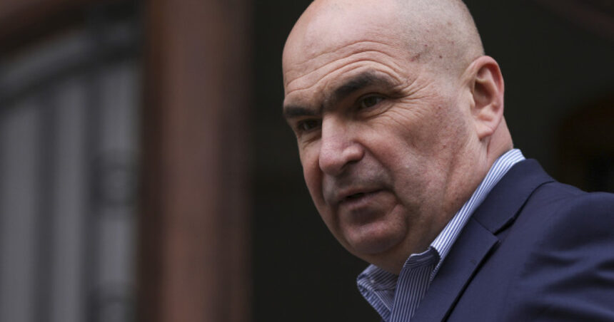 Ilie Bolojan condamnă risipa din bugetul public: Nu putem accepta majorarea impozitelor pentru a susține salarii exagerate! 1 ilie bolojan critica cheltuielile din sectorul public nu e normal sa marim impozite pentru a acoperi salarii nejustificate 68fb671ac0708