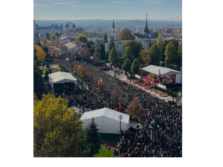 Mărturii emoționante din Iași: mii de suflete se unesc în rugăciunea Tatăl nostru 1 imagini impresionante de la iasi rugaciunea tatal nostru rostita de mii de credinciosi 68ee4032dcd26