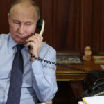 În dialogul cu Trump, Putin a solicitat cedarea unor teritorii strategice de către Ucraina, ca premisă pentru încheierea conflictului. 3 in discutia cu trump putin a cerut ca ucraina sa cedeze teritorii cheie ca o conditie pentru incetarea razboiului washington post 68f464955b9df