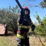 Flăcări devastatoare în Satul Nou: o magazie cu două butelii, învăluită de foc! 2 incendiu in satul nou o magazie in care se afla doua butelii cuprinsa de flacari 68e130fc844f5