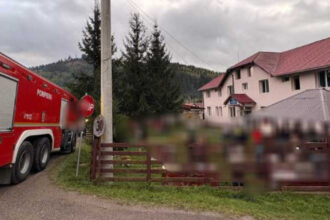 incendiu la un centru de reabilitare pentru adulti cu dizabilitati 27 de persoane aflate in cladire au fost evacuate 68e16a3993138