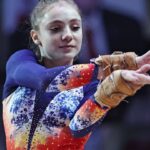 Startul Mondialului de Gimnastică: Sabrina Maneca-Voinea în centrul atenției pentru a sparge blestemul celor zece ani! 3 incepe mondialul de gimnastica toti ochii pe sabrina maneca voinea pentru a rupe blestemul de un deceniu 68f39e32381eb