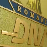 Fost angajat al Fiscului, prins de DNA pentru corupție. Trei colegi de la ANAF, sub supraveghere judiciară. Detalii despre acuzații 2 inspector antifrauda al fiscului retinut de dna pentru luare de mita alti trei angajati anaf sub control judiciar acuzatiile aduse 6903a686ad8ac
