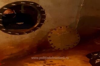 interpol cere extradarea unui comandant de nava contrabandist condamnat la inchisoare cu executare in constanta 68dc4ff901762
