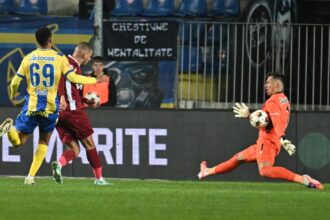 islam slimani discurs incredibil dupa ce cfr a suferit o noua infrangere putem lua titlul fiecare meci e o finala 68f69c9a6e9cd