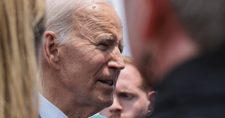 Joe Biden a finalizat tratamentul pentru cancerul de prostată. Cum se simte fostul lider american? 1 joe biden a incheiat o cura de radioterapie pentru cancerul de prostata care este starea de sanatate a fostului presedinte american 68f79ec007c7a