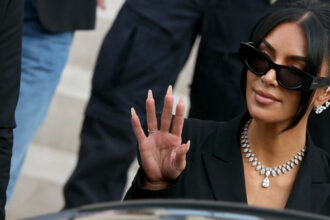 kim kardashian nu crede ca omul a ajuns pe luna nasa o invita la urmatoarea lansare am fost acolo de sase ori 6904df544214e