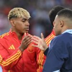 Kylian Mbappe își împărtășește părerea despre Lamine Yamal: cum l-a caracterizat starul francez pe adversarul său de la FC Barcelona 2 kylian mbappe a deschis subiectul despre lamine yamal cum l a descris francezul pe rivalul sau de la fc barcelona 68ea1d759f67a
