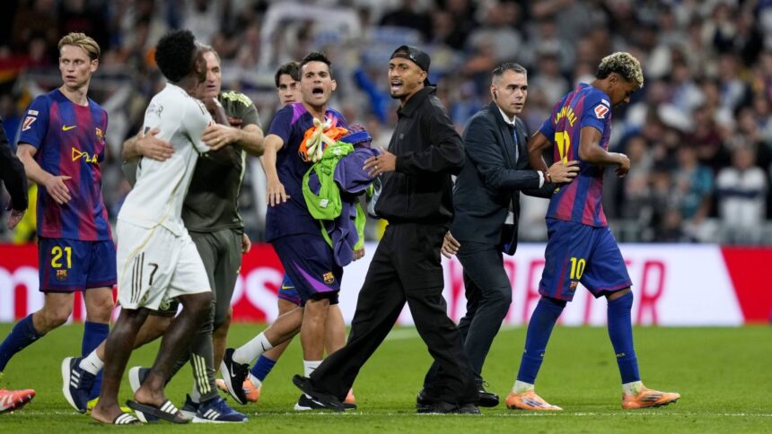 "Vinicius, sub asediu: 'Florentino îl va lăsa să plece!' Nici Lamine Yamal nu a fost ferit de furia sa" 1 l a distrus pe vinicius si e convins florentino o sa il vanda nici lamine yamal nu a scapat de furia sa 690230ca2c28c