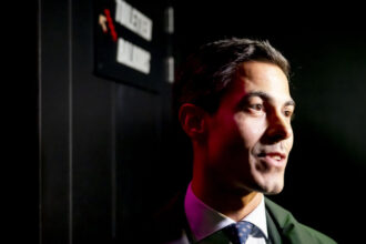 liberalii centristi ai lui rob jetten conduc in alegerile din olanda arata exit poll urile cum s a clasat partidul lui geert wilders 69027f3fbaa39