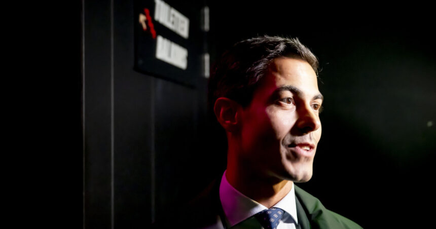 Rob Jetten și liberalii centrali în fruntea alegerilor din Olanda, conform sondajelor de ieșire. Care este poziția formațiunii lui Geert Wilders? 1 liberalii centristi ai lui rob jetten conduc in alegerile din olanda arata exit poll urile cum s a clasat partidul lui geert wilders 69027f3fbaa39