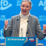 Șefa extremei drepte din Germania îi adresează felicitări lui Viktor Orban pentru inițiativa întâlnirii dintre Trump și Putin 3 lidera extremei drepte din germania il felicita pe viktor orban pentru organizarea potentialei intalniri dintre trump si putin 68f74359e80e5